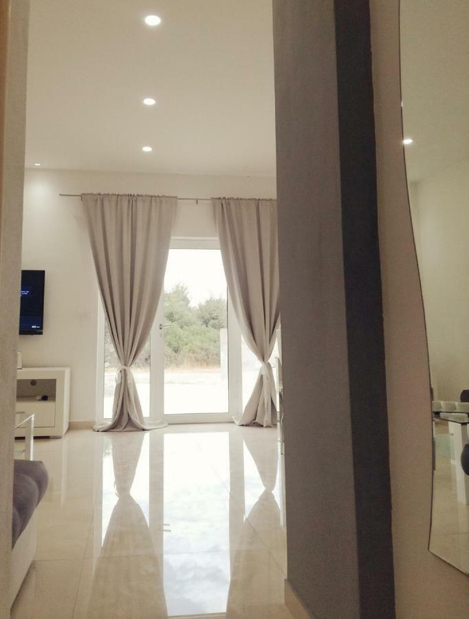 Ivana Sibenik Ngoại thất bức ảnh